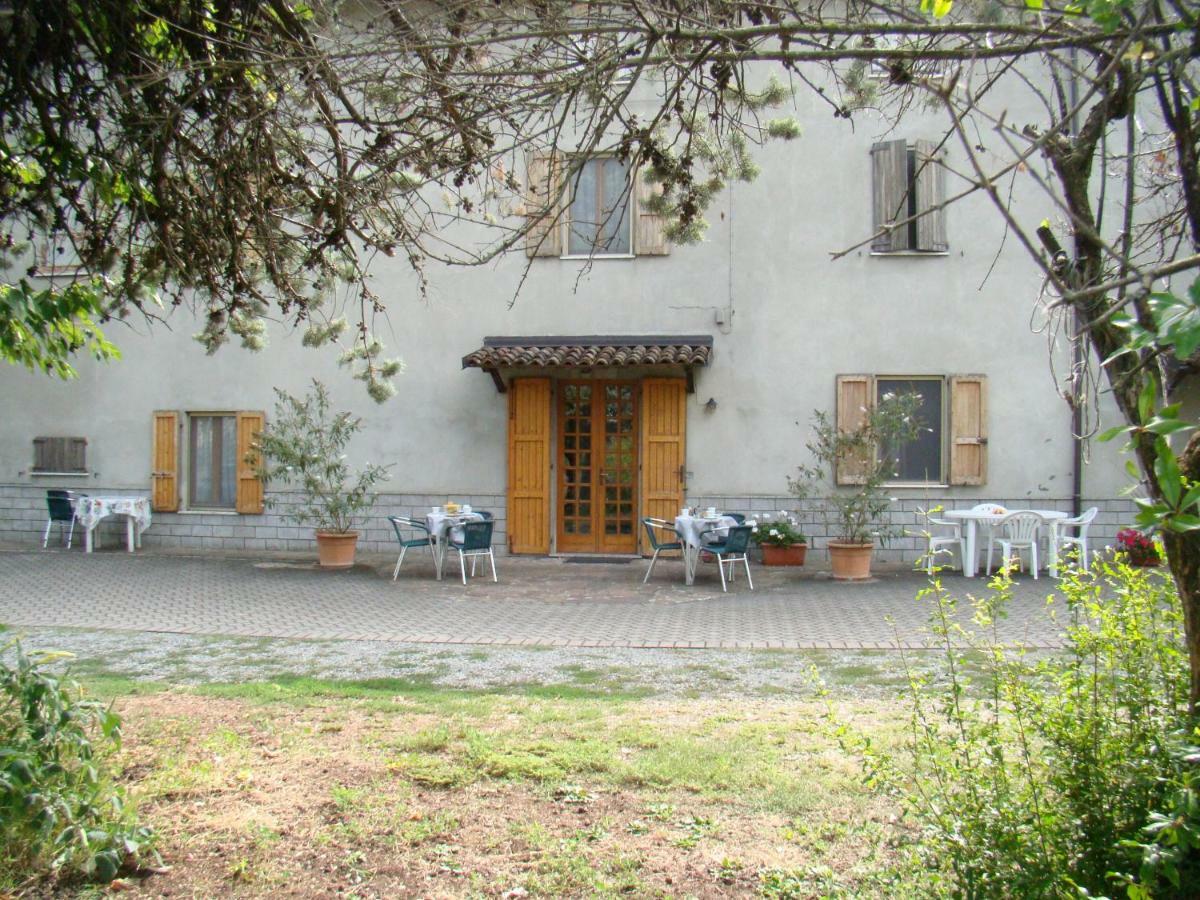 Il Canale Dei Mulini San Damiano Экстерьер фото